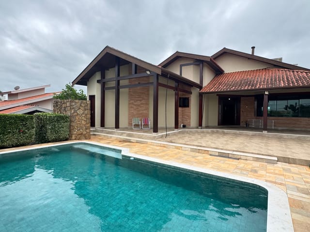 Casa 5 quartos e 5 banheiros, à venda, no bairro Parque Residencial Colina das Estrelas em Tatuí