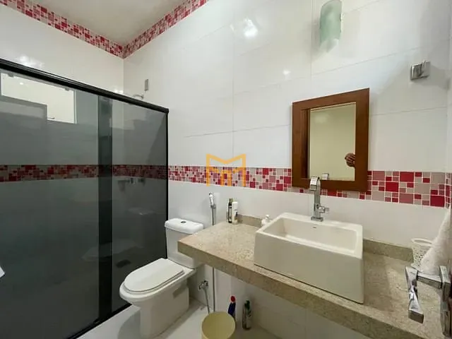 Casa com 450m² 5 quartos e 6 banheiros, à venda, no bairro Parque Verde em Belém