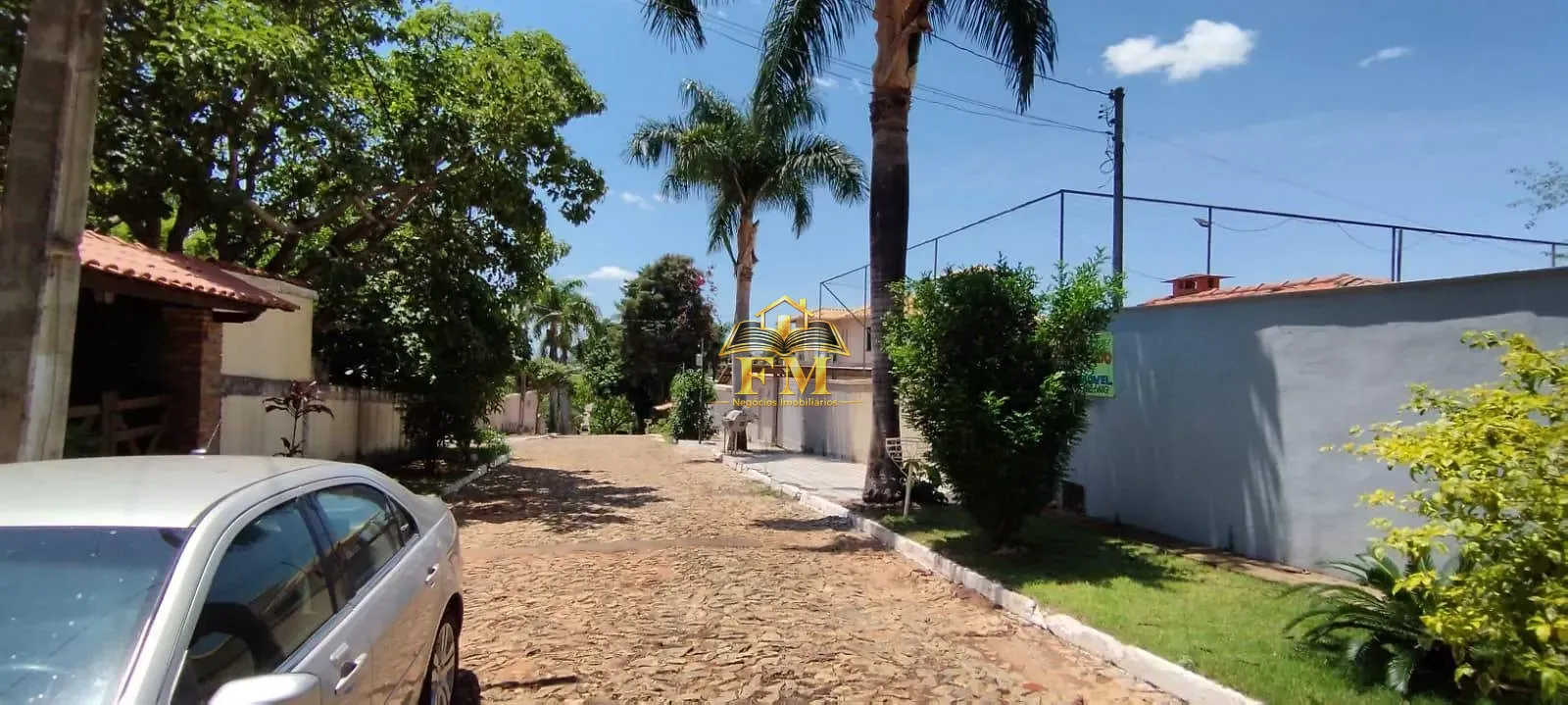 Casa, 4 quartos, 360 m² - Foto 1