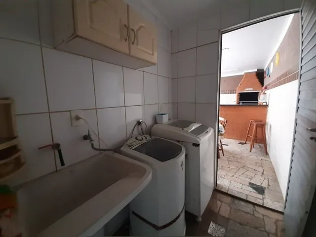 Casa 3 quartos e 2 banheiros, à venda, no bairro Vila Piza em Limeira