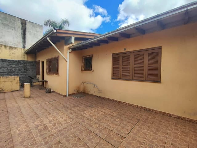 Casa com 110m² 3 quartos e 1 banheiro, à venda, no bairro São Cristovão em Nova Prata