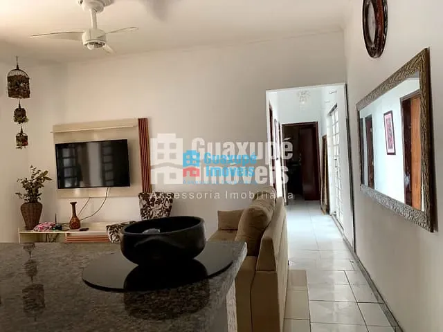 Casa com 112m² 2 quartos e 1 banheiro, à venda, no bairro Jardim Agenor de Lima em Guaxupé