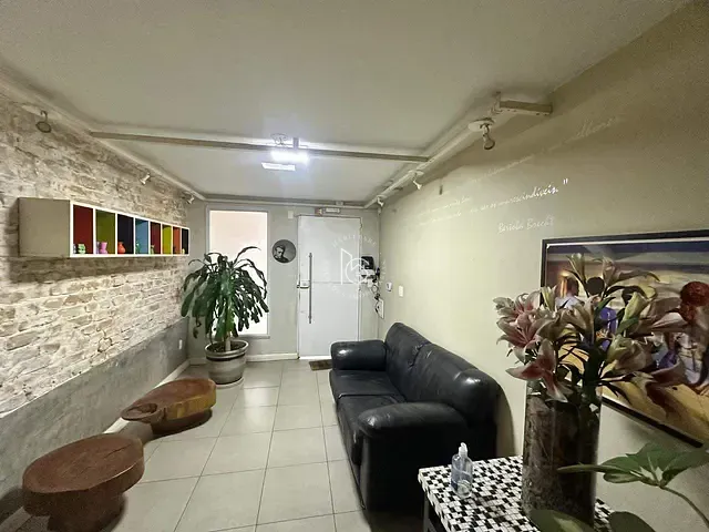 Casa à venda, no bairro Vila Romana em São Paulo