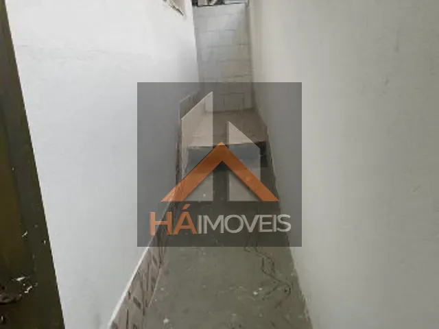 Casa com 56m² 2 quartos e 1 banheiro, para alugar, no bairro Boa Vista em Belo Horizonte