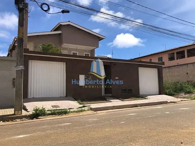 Casa 6 quartos e 6 banheiros, à venda, no bairro Candeias em Vitória da Conquista