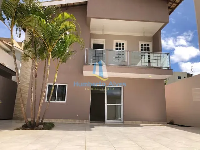 Casa 6 quartos e 6 banheiros, à venda, no bairro Candeias em Vitória da Conquista