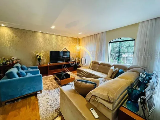 Casa com 369m² 3 quartos e 5 banheiros, à venda, no bairro Vila Santo Estevão em São Paulo