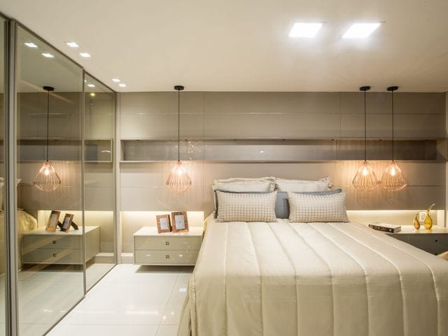 Casa com 500m² 5 quartos e 4 banheiros, para alugar, no bairro Jardim Roma em Londrina