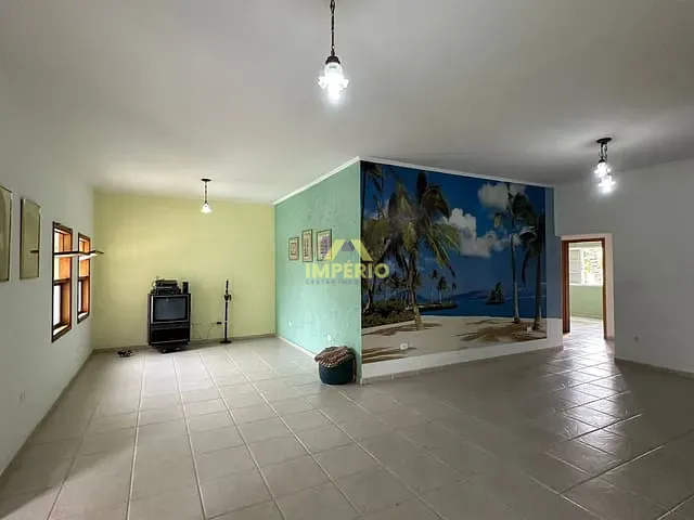 Casa com 1178m² 3 quartos e 3 banheiros, à venda, no bairro Condomínio Zuleika Jabour em Salto