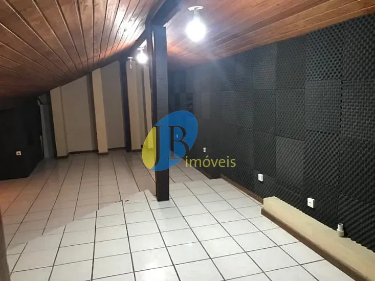 Casa, 7 quartos, 675 m² - Foto 37
