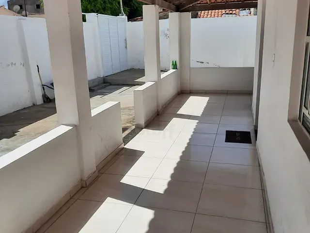 Casa com 400m² 3 quartos e 1 banheiro, à venda, no bairro Tancredo Neves III em Paulo Afonso