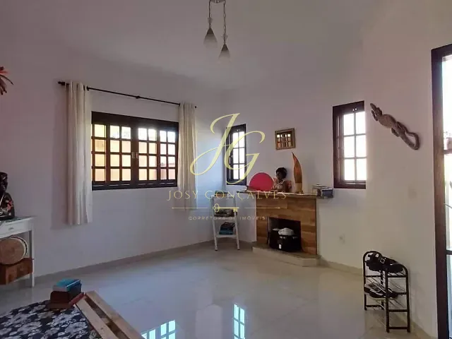 Casa 3 quartos e 4 banheiros, à venda, no bairro Vila Oliveira em Mogi das Cruzes