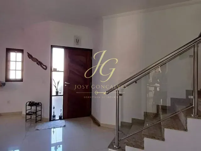 Casa 3 quartos e 4 banheiros, à venda, no bairro Vila Oliveira em Mogi das Cruzes