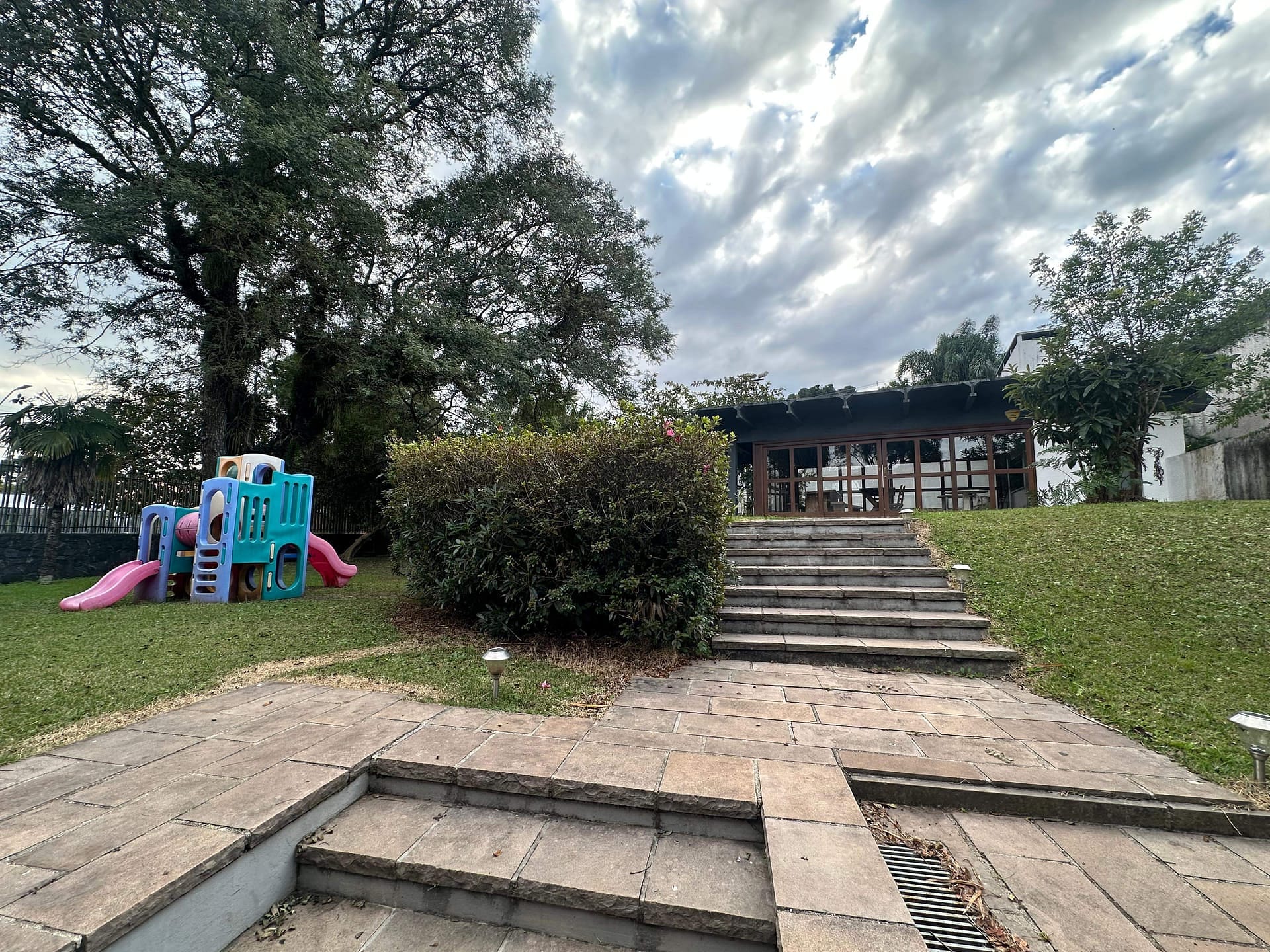 Casa para alugar com 1 quarto, 455m² - Foto 34
