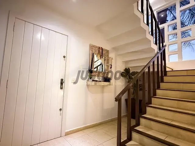 Casa com 811m² 8 quartos e 3 banheiros, à venda, no bairro Praia dos Sonhos em Itanhaém