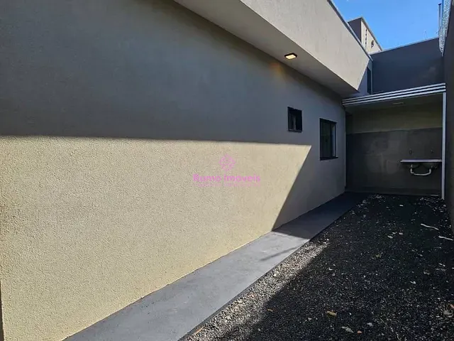 Casa 2 quartos e 1 banheiro, à venda, no bairro Residencial Canaã II em Rio Verde