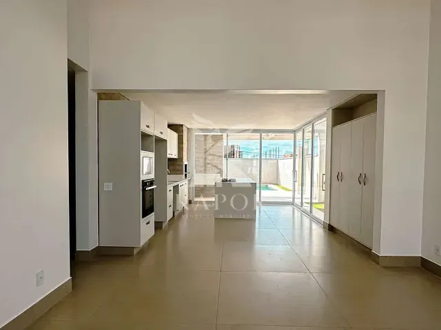 Casa com 363m² 4 quartos e 5 banheiros, à venda, no bairro Parque Brasil 500 em Paulínia