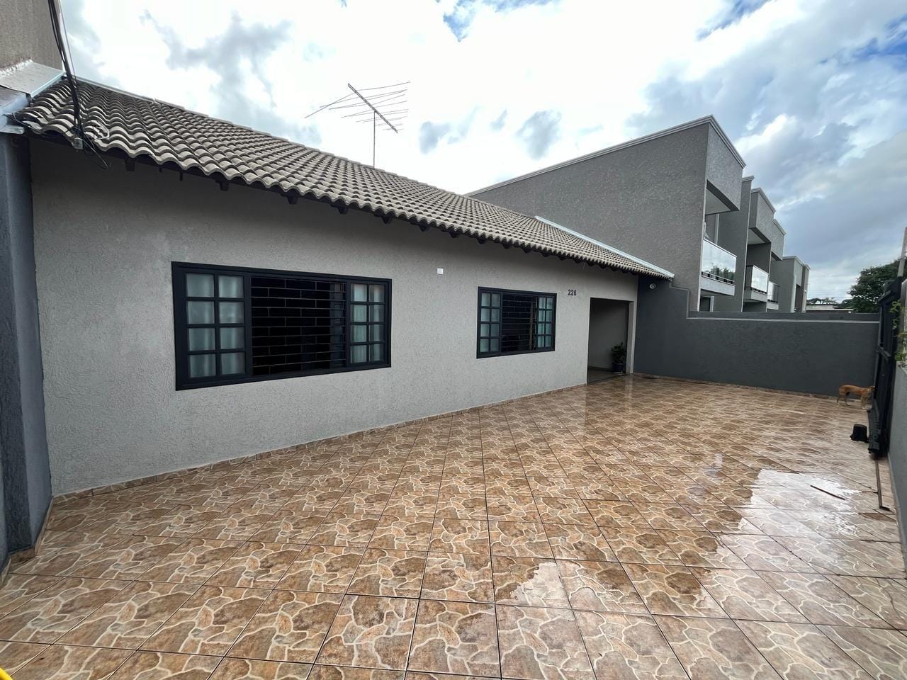 Perspectiva do Casa - Imperdível! Casa Charmosa, 2 Quartos, 4 Vagas - Localização Premium e Conforto Absoluto em Araucária. Agende sua visita agora! | Kero Imóveis F2