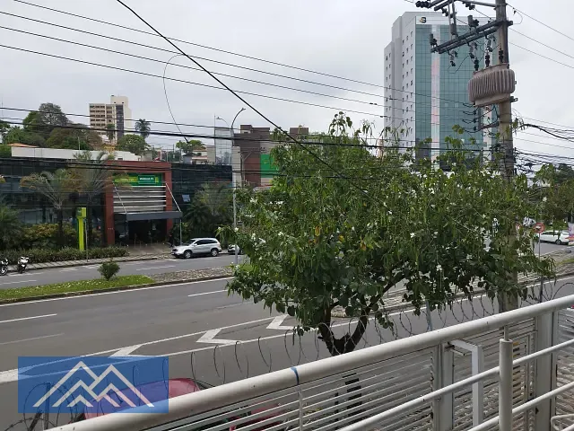 Casa com 350m², para alugar, no bairro Centro em Sorocaba
