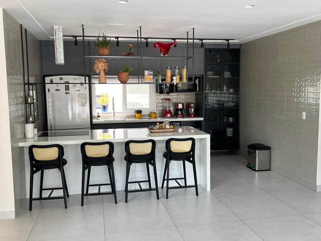 Casa com 459m² 3 quartos e 5 banheiros, à venda, no bairro Luar da Barra em Barra dos Coqueiros