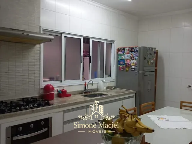 Casa 2 quartos e 3 banheiros, à venda, no bairro Centro em Osasco