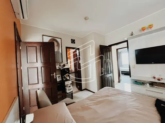 Casa 4 quartos e 3 banheiros, à venda, no bairro Parque Verde em Belém