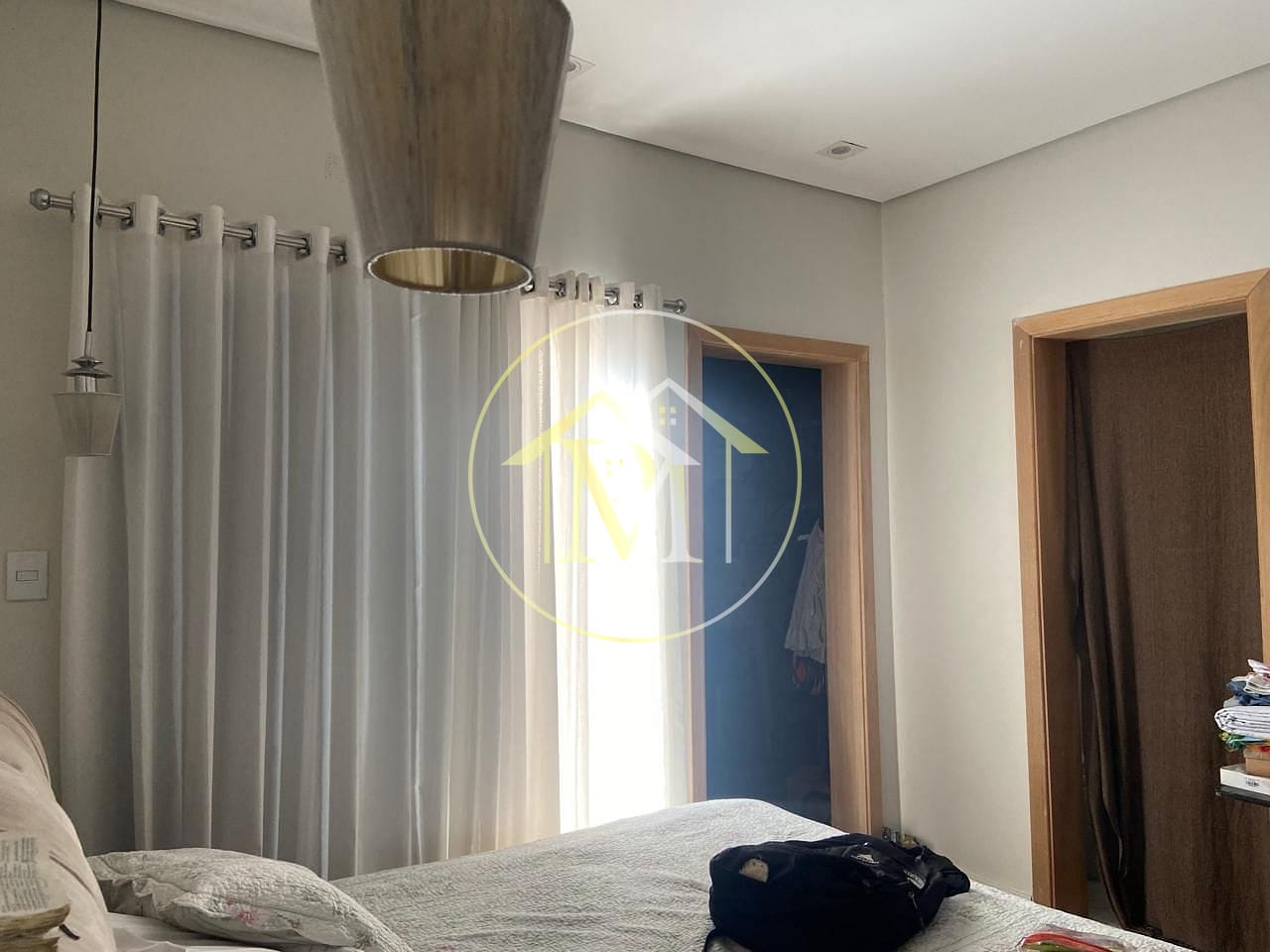 Casa à venda com 4 quartos, 346m² - Foto 4
