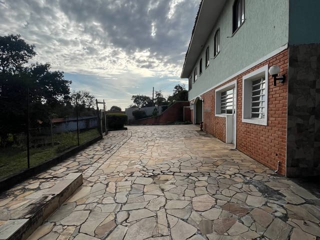 Casa com 4000m² 5 quartos e 5 banheiros, à venda, no bairro Chácara Malota em Jundiaí