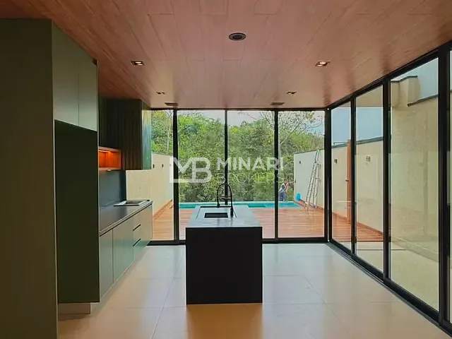 Casa 3 quartos e 5 banheiros, à venda, no bairro Villas do Jaguari em Santana de Parnaíba
