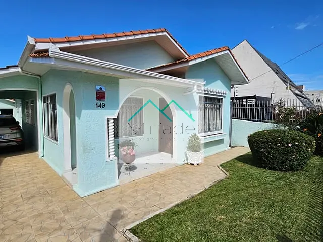 Casa com 210m² 3 quartos e 2 banheiros, à venda, no bairro Portão em Curitiba