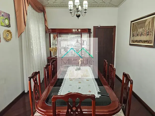 Casa com 210m² 3 quartos e 2 banheiros, à venda, no bairro Portão em Curitiba