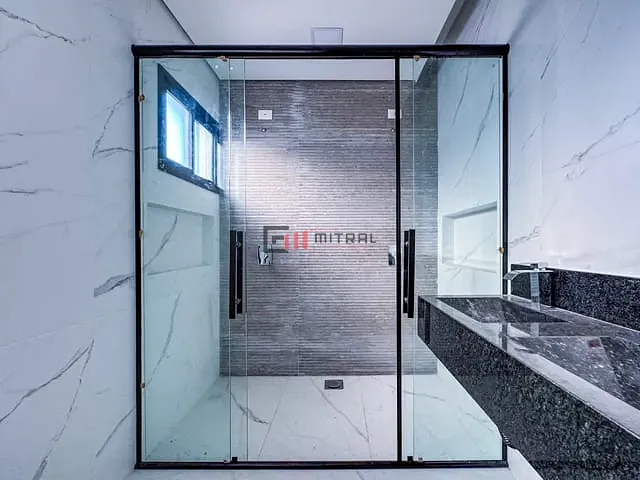 Casa com 264m² 3 quartos e 4 banheiros, à venda, no bairro Gleba Simon Frazer em Londrina