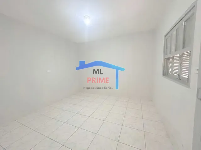 Casa com 60m² 1 quarto e 1 banheiro, para alugar, no bairro Vila Alpina em São Paulo