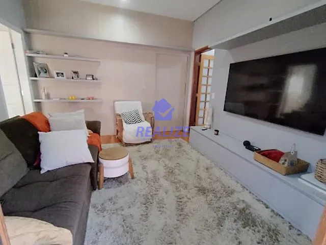 Casa com 197m² 3 quartos e 4 banheiros, à venda, no bairro Alto em Botucatu