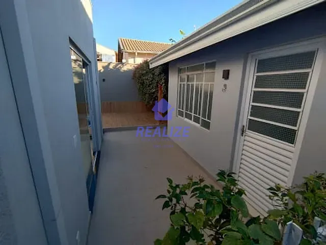 Casa com 197m² 3 quartos e 4 banheiros, à venda, no bairro Alto em Botucatu
