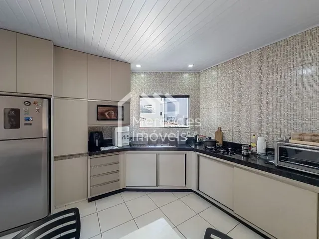 Casa com 276m² 3 quartos e 2 banheiros, à venda, no bairro Centro em Itajaí
