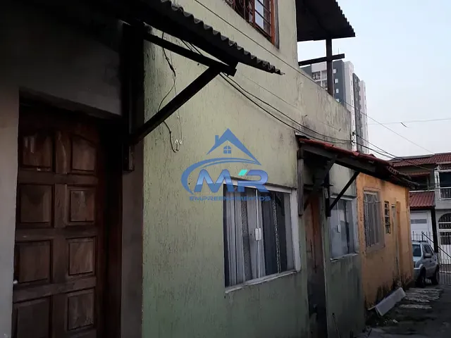 Casa com 350m² 2 quartos e 5 banheiros, à venda, no bairro Parque Boturussu em São Paulo