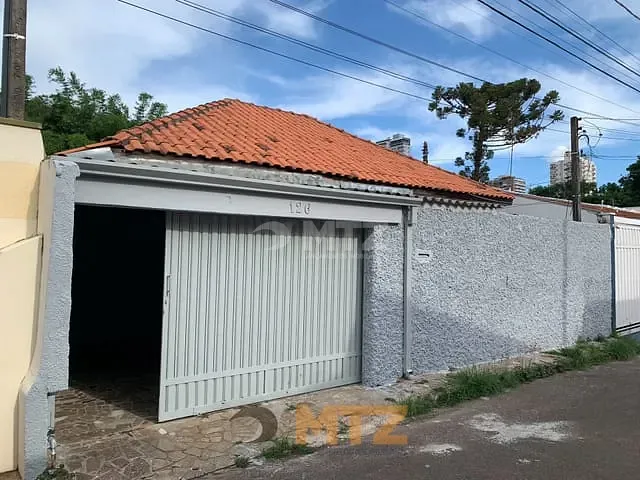 Casa com 484m² 3 quartos e 2 banheiros, à venda, no bairro Vila Padovan em Botucatu