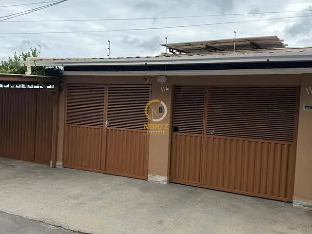 Casa 3 quartos e 4 banheiros, à venda, no bairro Monte Alegre em Dom Cavati