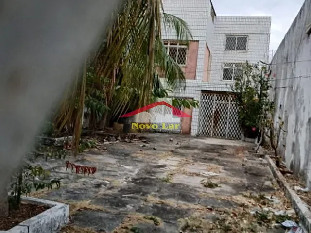 Casa com 363m² 5 quartos e 3 banheiros, à venda, no bairro José Bonifacio em Fortaleza