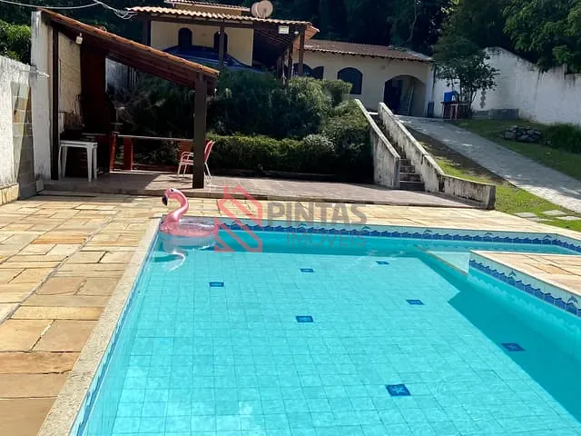 Casa com 750m² 3 quartos e 3 banheiros, à venda, no bairro Serra Grande em Niterói