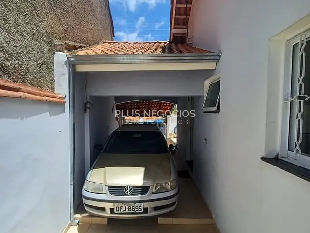 Casa com 250m² 3 quartos e 2 banheiros, à venda, no bairro Parque Bela Vista em Votorantim