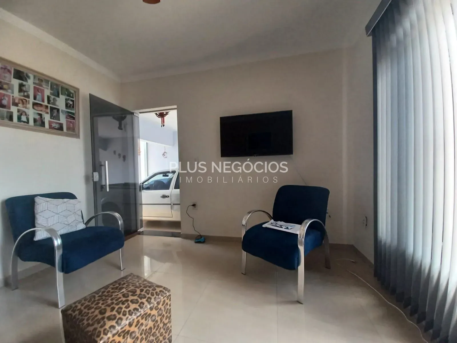 Casa, 3 quartos, 163 m² - Foto 1