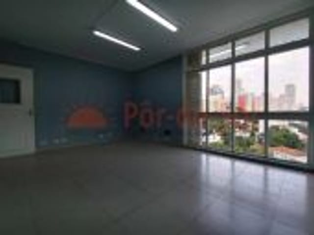 Casa com 695m², para alugar, no bairro Sumarezinho em São Paulo