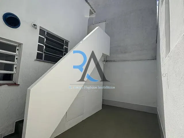 Casa 2 quartos e 1 banheiro, para alugar, no bairro Quarta Parada em São Paulo