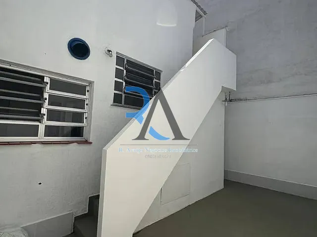 Casa 2 quartos e 1 banheiro, para alugar, no bairro Quarta Parada em São Paulo