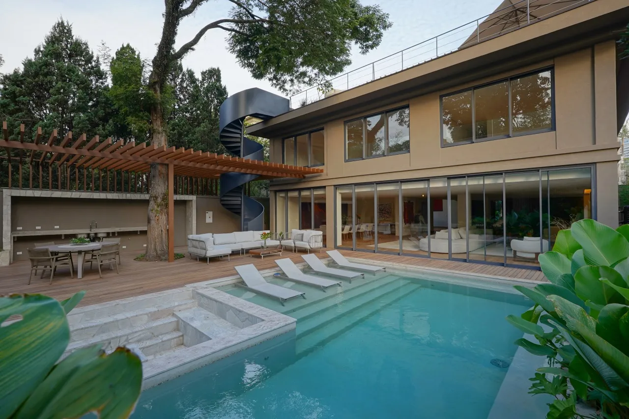 Casa Alto Padrão Próximo ao Parquer Ibirapuera