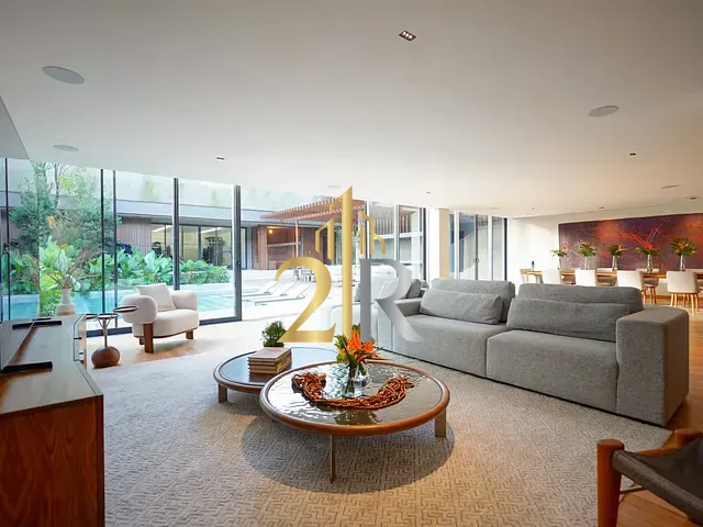 Casa com 1183m² 6 quartos e 6 banheiros, à venda, no bairro Jardim Luzitânia em São Paulo