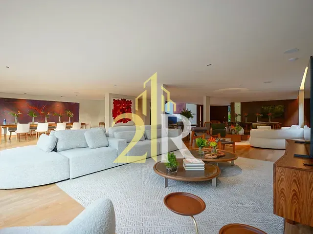 Casa com 1183m² 6 quartos e 6 banheiros, à venda, no bairro Jardim Luzitânia em São Paulo