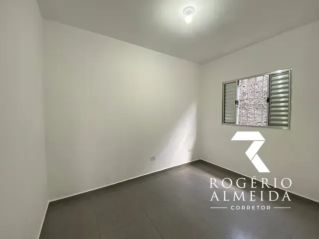 Casa 2 quartos e 1 banheiro, para alugar, no bairro Jardim Odorico em Mairiporã